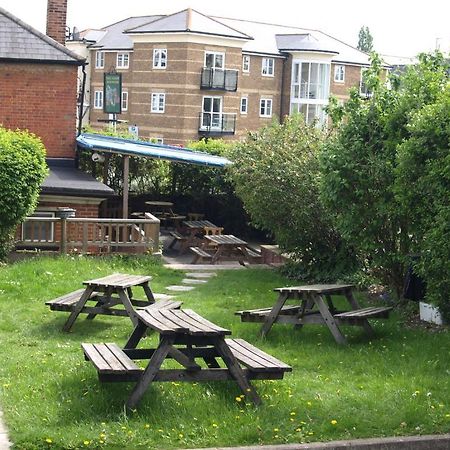 Jolly Brewers Free House Inn Bishop's Stortford Bagian luar foto